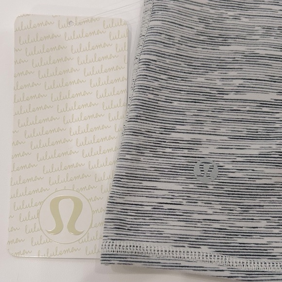 NWT Lululemon Warrior Strappy Back Tank Top Grey, White, Pink Luon Fabric Size 4 - Picture 8 of 11